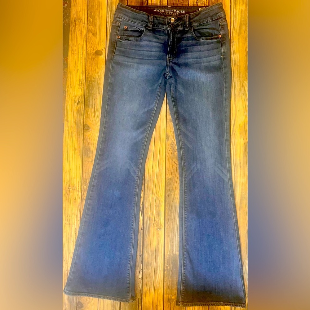 American Eagle Outfitters Artist Denim Jeans 8 Long Flare Bootcut Stretch